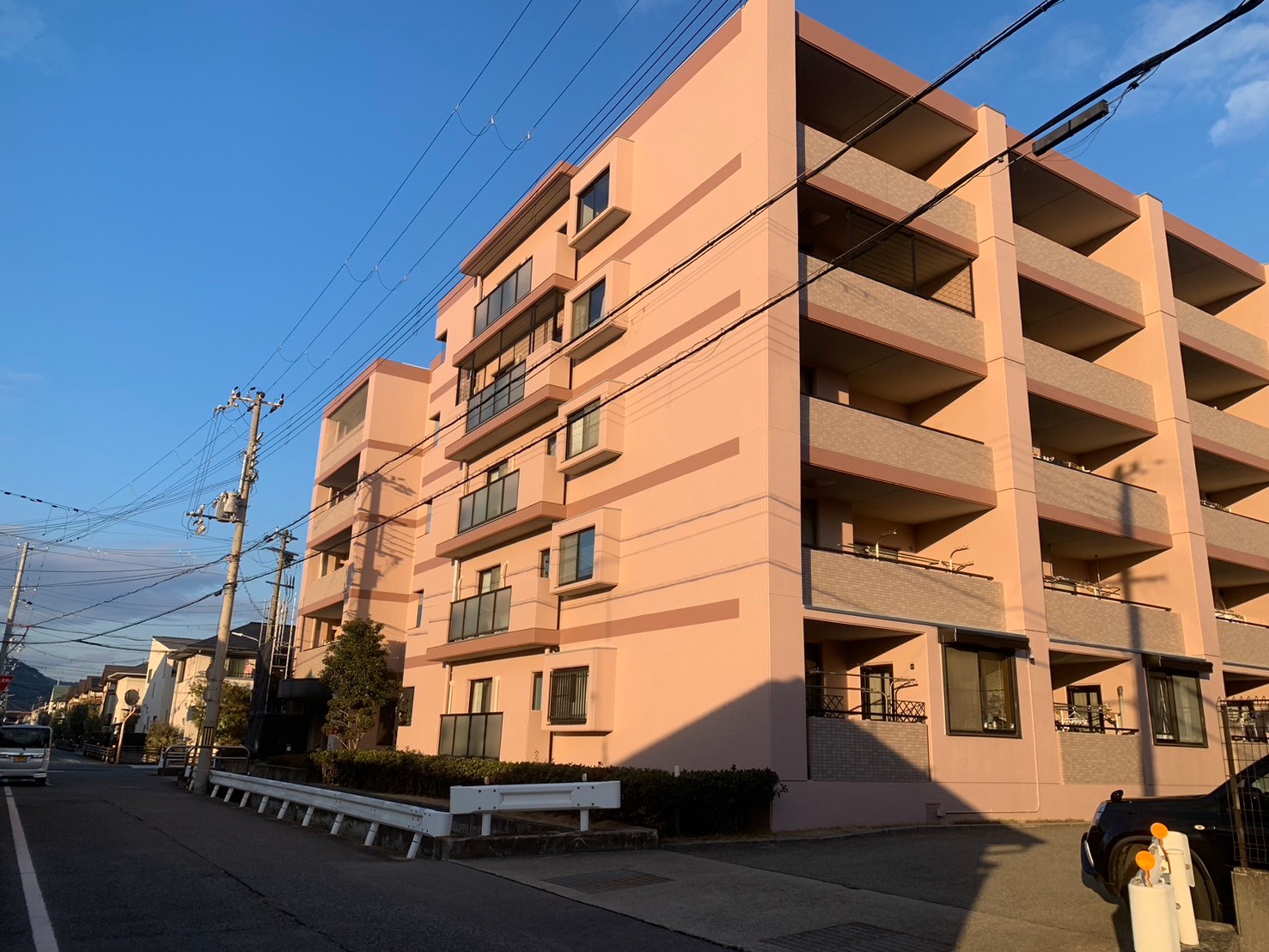 姫路市広畑区北野町【ライフコート北野】室内リフォーム11月下旬完了♪ウォークインクローゼット＆納戸で収納スペースたっぷり♪教育施設や公園なども豊富で子育てにぴったりな立地です！！駐車場付♪南向きバルコニー付きで陽当り良好♪