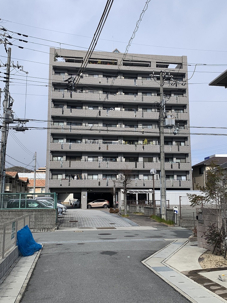 姫路市西今宿【アルコート高岡】JR姫新線『播磨高岡』駅　徒歩約4分♪コンビニやスーパーが徒歩圏内にあり大変な便利な住環境です♪南向きなので陽当り・通風良好♪