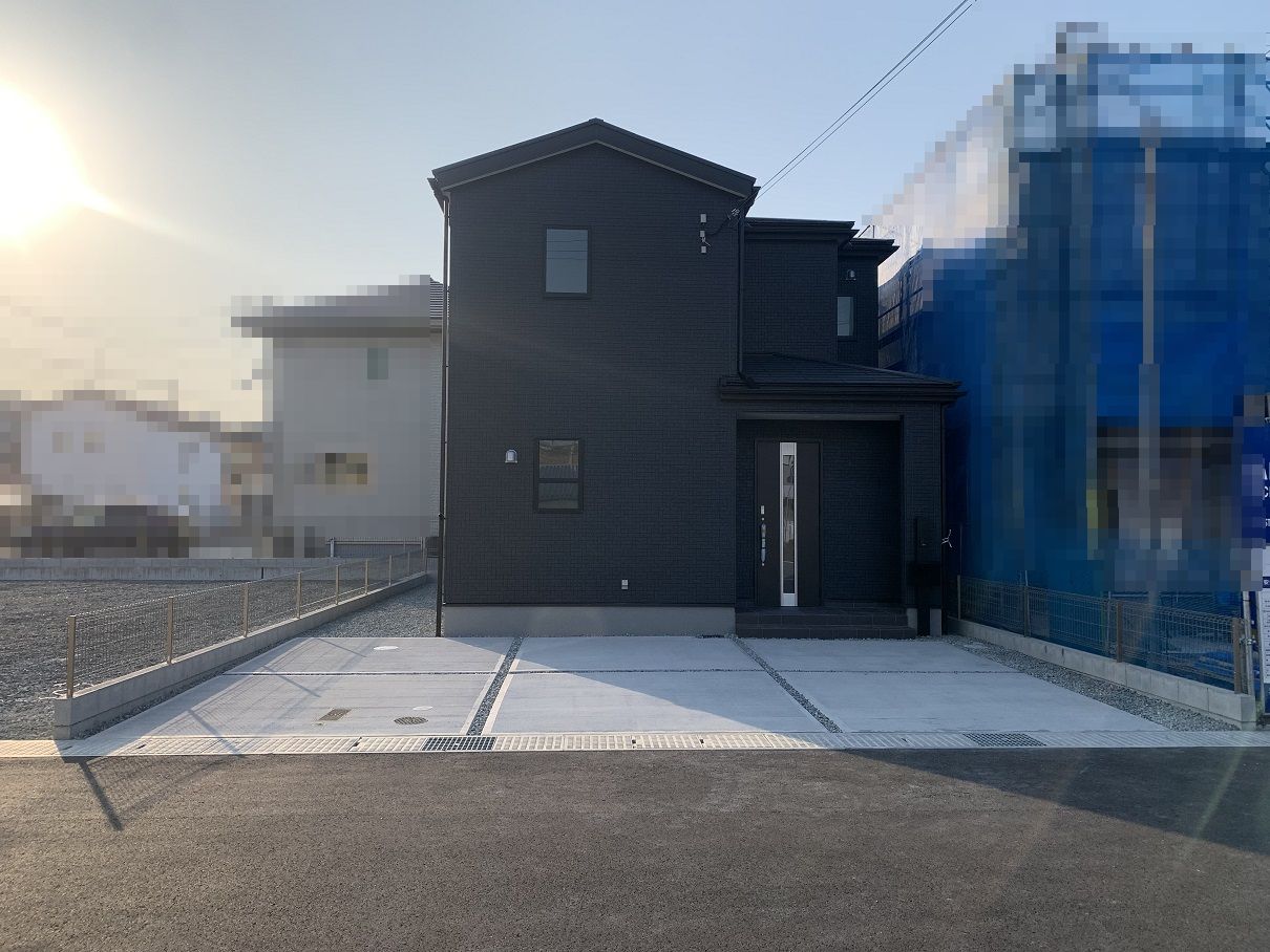 姫路市北原（5期）全2棟！【1号棟】安心で経済的なオール電化住宅！ウォークインクローゼット付きでたっぷり収納、お部屋もスッキリと片付けられます♪