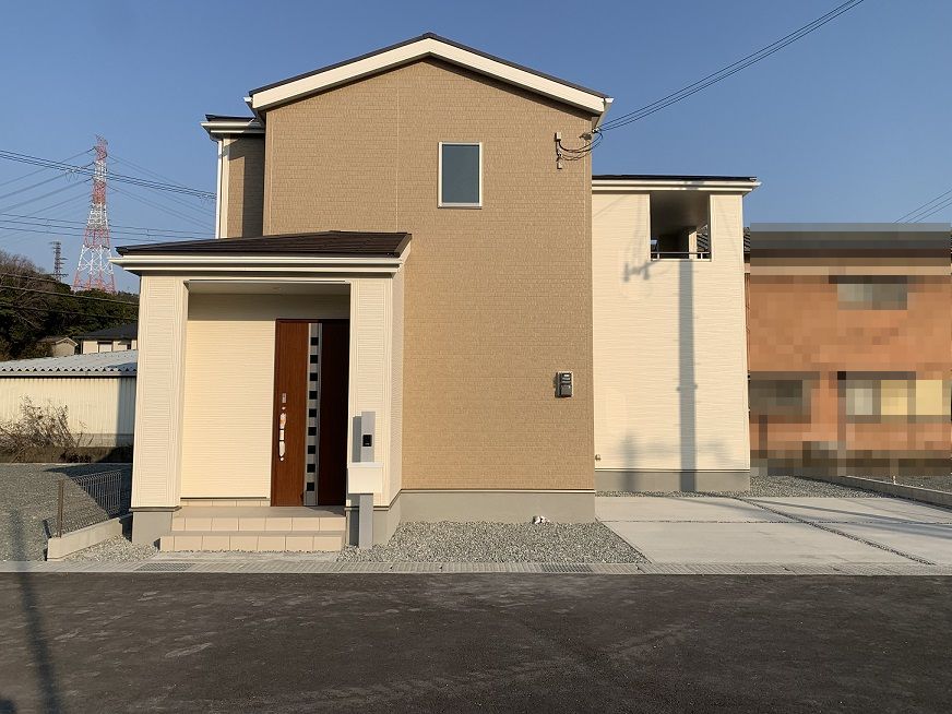 姫路市北原（5期）全2棟！【2号棟】安心で経済的なオール電化住宅！たっぷりの収納スペース、お部屋もスッキリと片付けられます♪